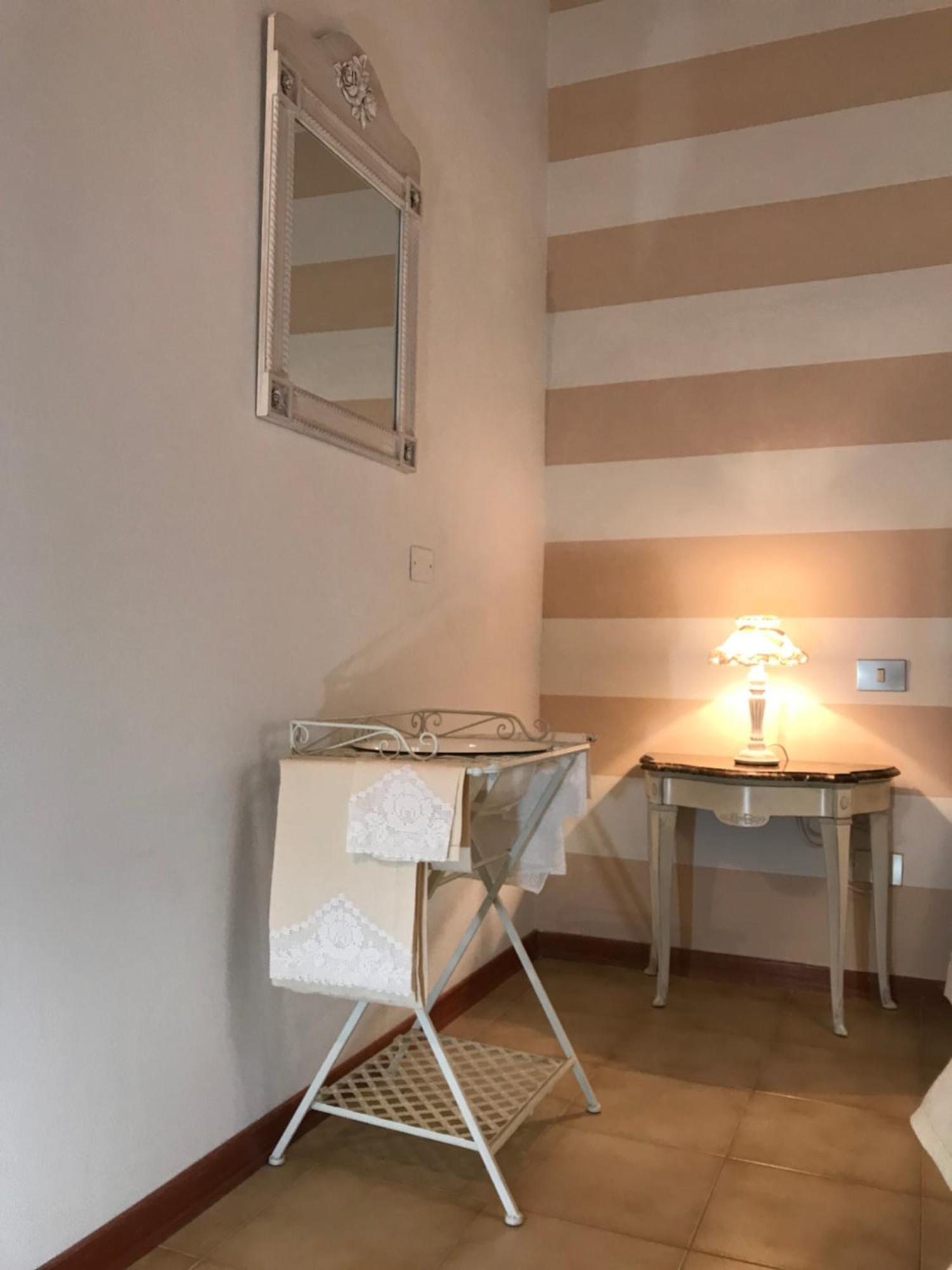 Il Giuggiolo Apartment Montalcino Exterior photo